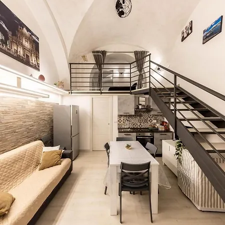 Apartment For 6 With Jacuzzi In The Center Of *